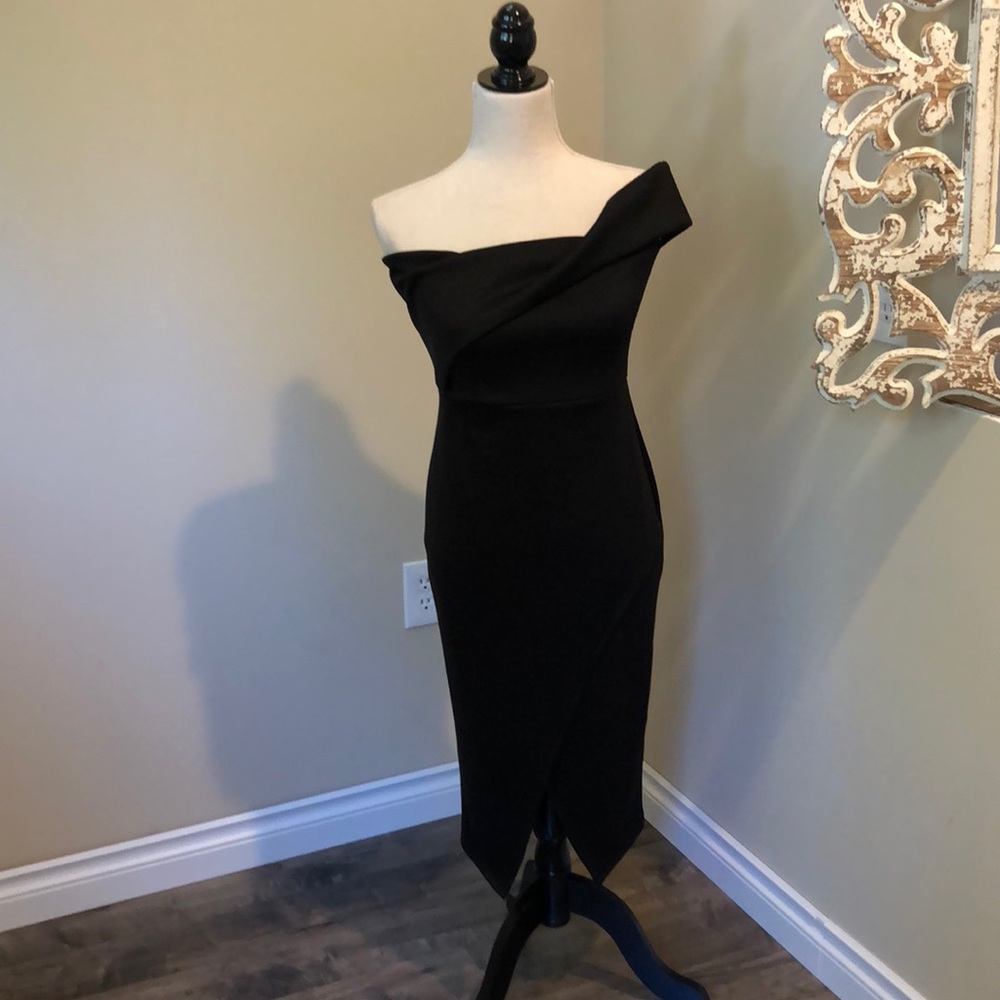 Midi black dress